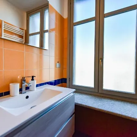 Pzza Della Repubblica 2 Min Duomo Wifi &comfort Apartment Turin