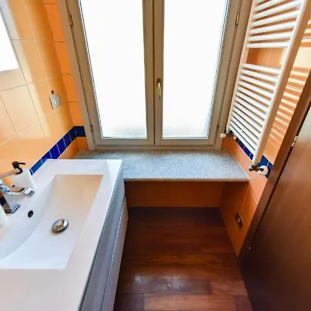 Apartment Pzza Della Repubblica 2 Min Duomo Wifi &comfort Turin
